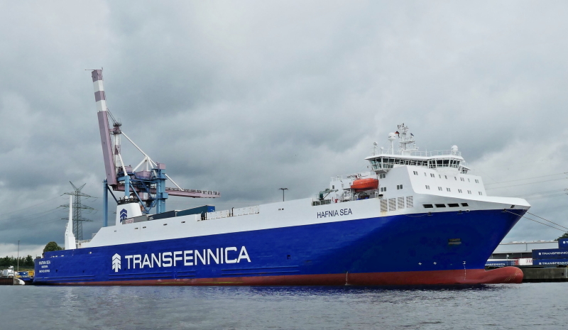 Home M/S Hafnia Sea & Corona Sea: End of Charter Repaint